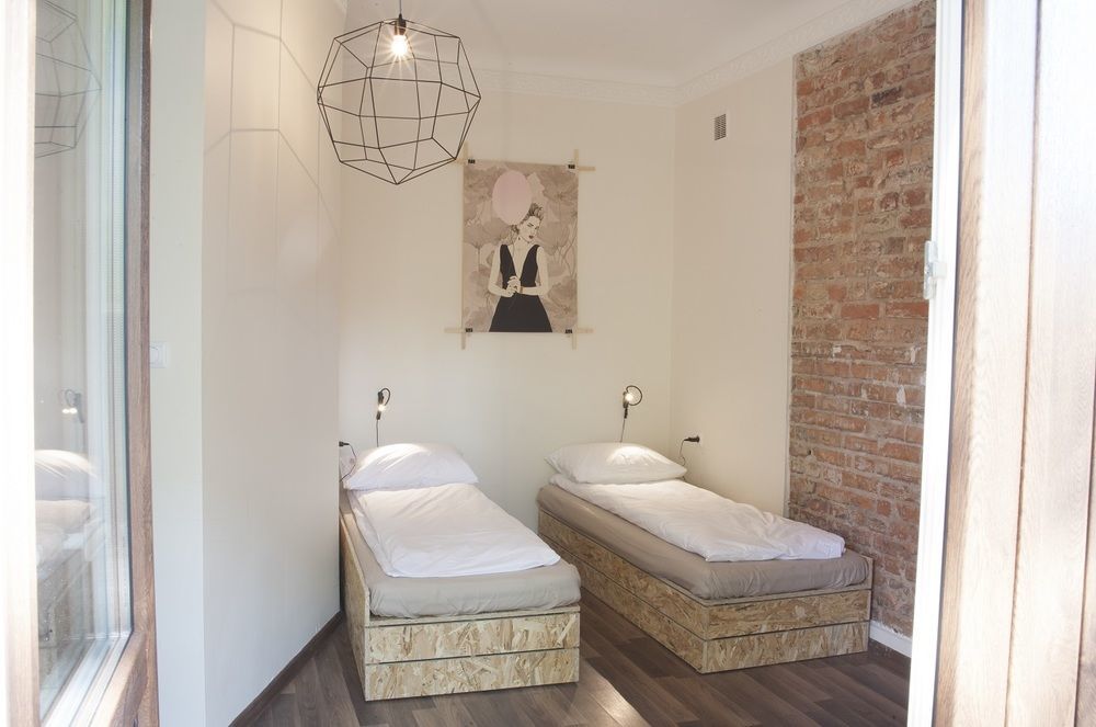 Lull Hostel Варшава Екстериор снимка