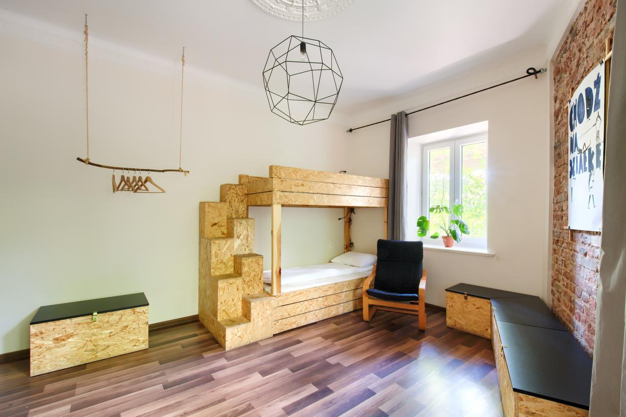 Lull Hostel Варшава Екстериор снимка