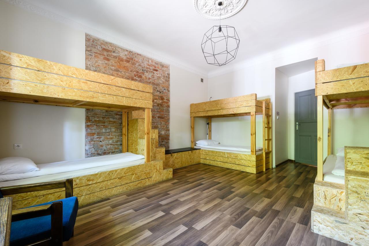 Lull Hostel Варшава Екстериор снимка