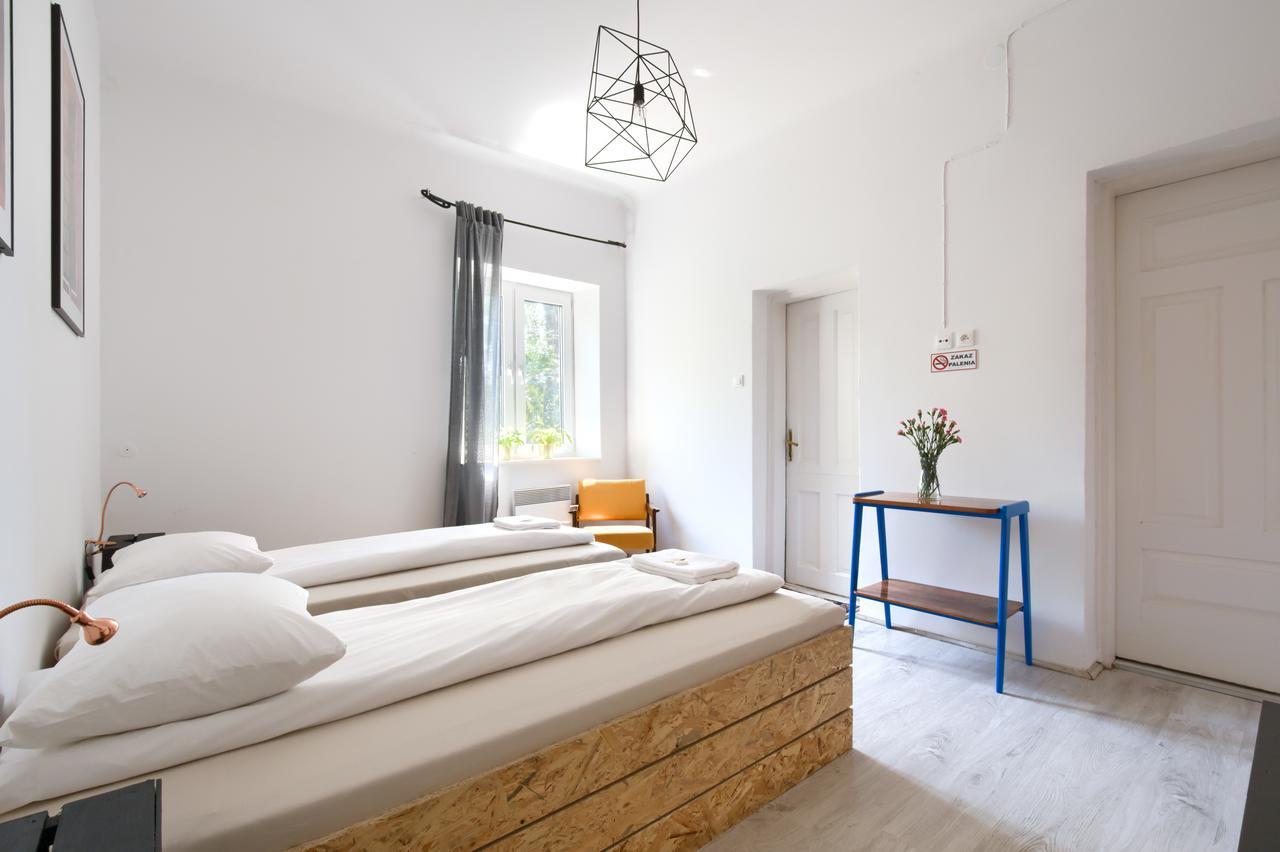 Lull Hostel Варшава Екстериор снимка